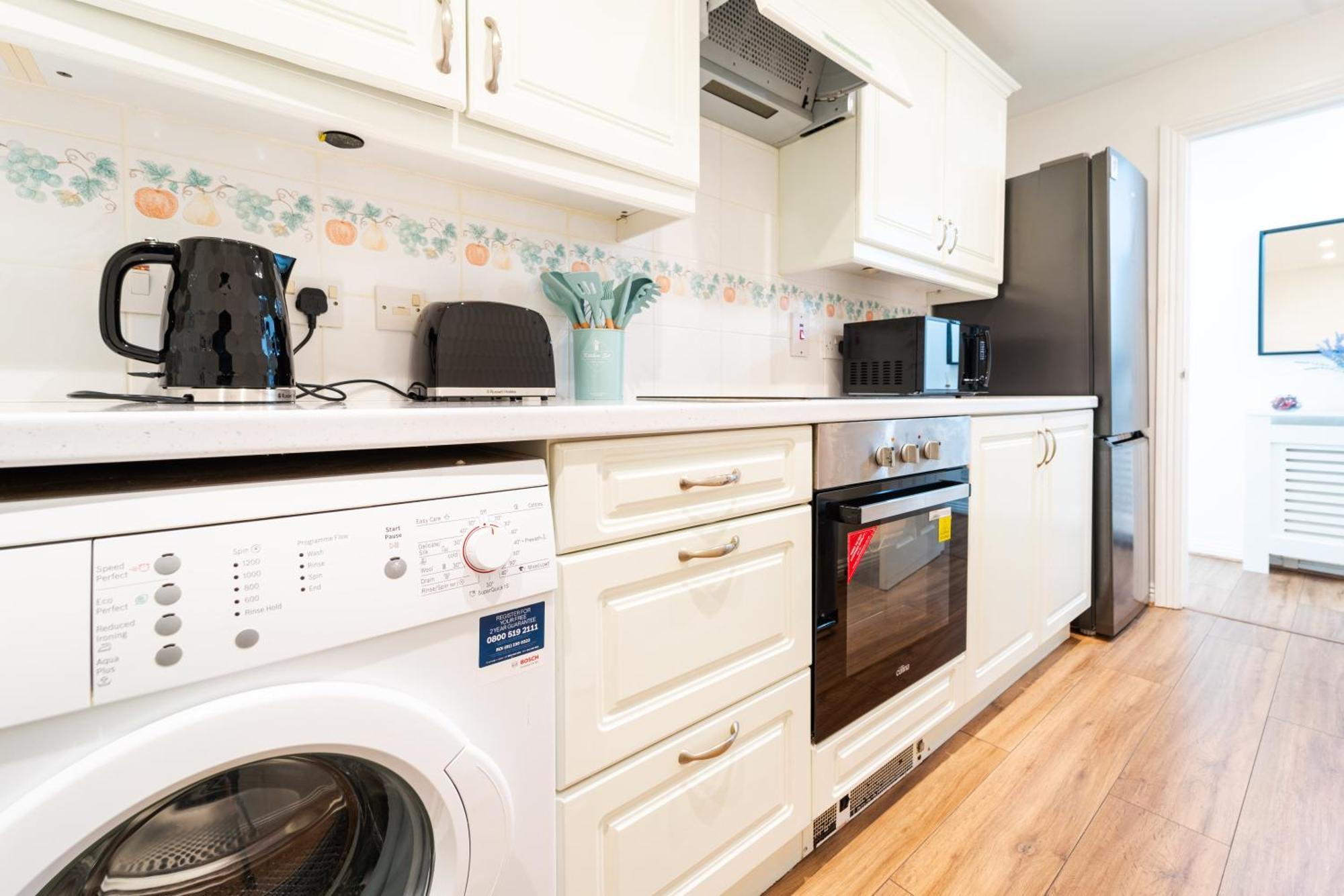Bright And Spacious Flat With Free Parking Londres Exterior foto
