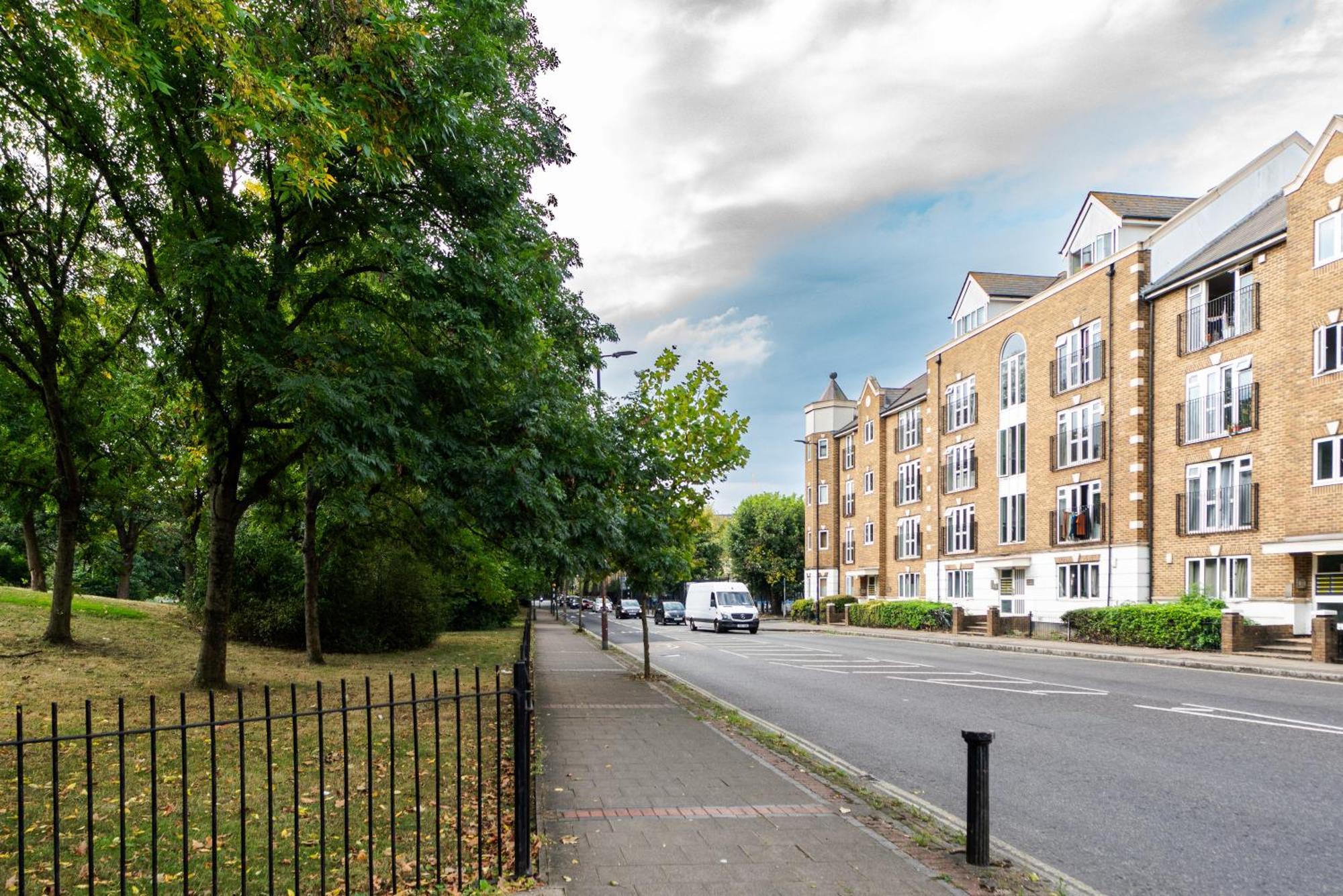 Bright And Spacious Flat With Free Parking Londres Exterior foto